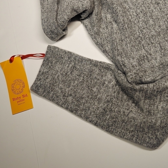 Ruby Rd. Petite Heather Gray Cowl Neck Sweater Size PM - Picture 9 of 13